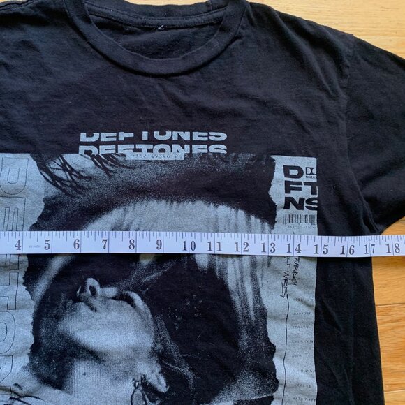 Black Graphic Tee - Picture 5 of 7